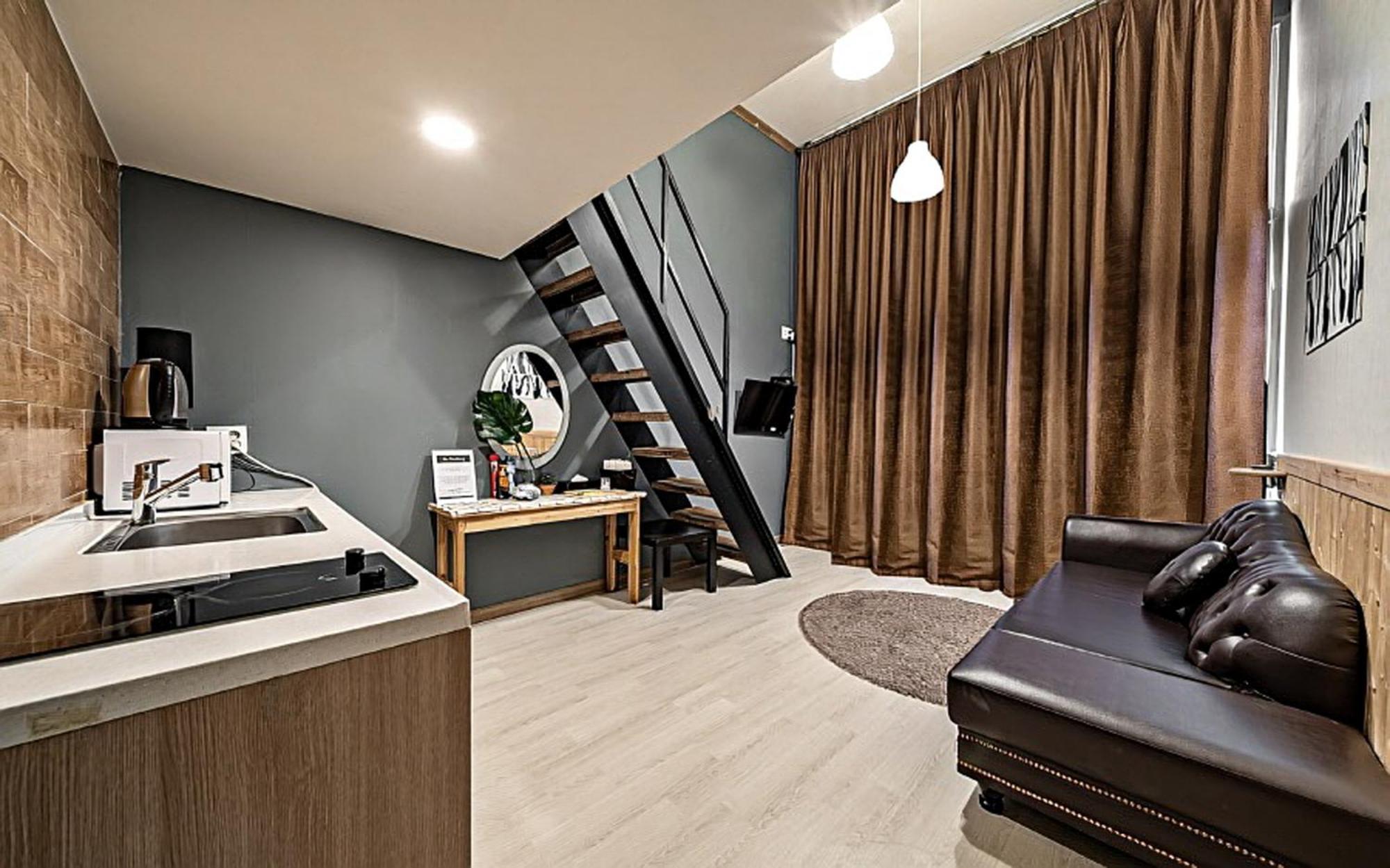 Hotel Hue Loft Inchon Exteriör bild