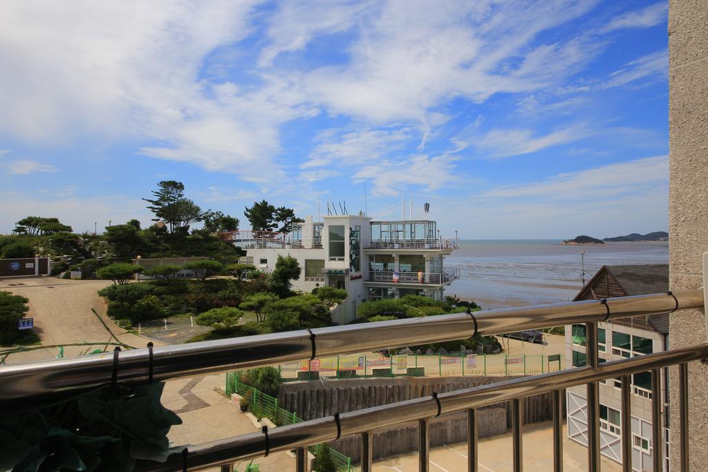 Hotel Hue Loft Inchon Exteriör bild