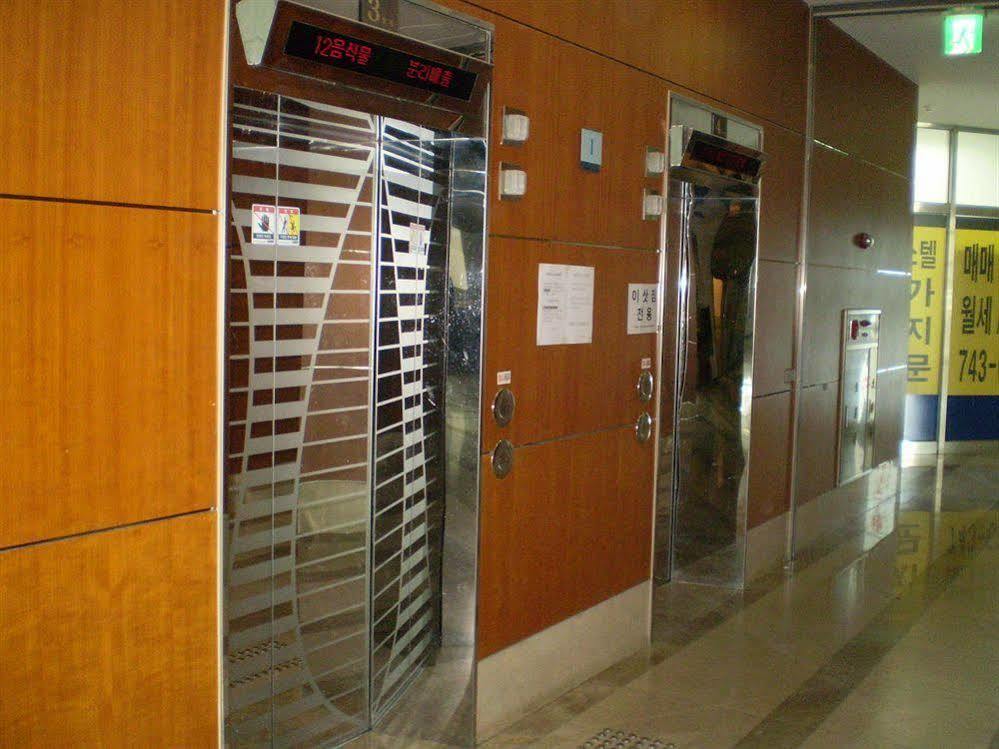 Hotel Hue Loft Inchon Exteriör bild
