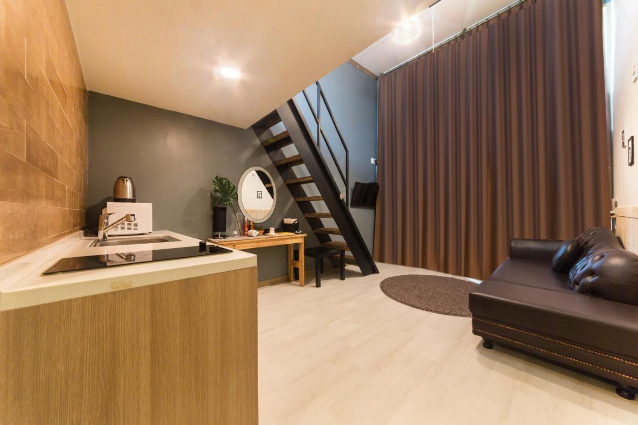 Hotel Hue Loft Inchon Exteriör bild